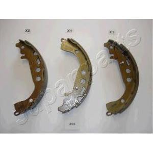 комплект спирачни челюсти JAPANPARTS GF-204AF 