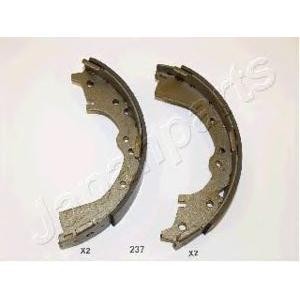 комплект спирачни челюсти JAPANPARTS GF-237AF