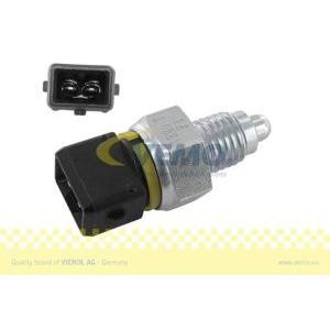 датчик за светлините за заден ход VEMO V20-73-0080