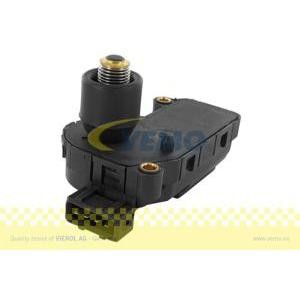 стъпков мотор VEMO V40-77-0007