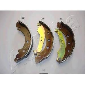 комплект спирачни челюсти ASHIKA 55-01-105 