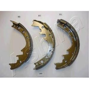комплект спирачни челюсти ASHIKA 55-02-233