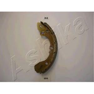 комплект спирачни челюсти ASHIKA 55-03-398