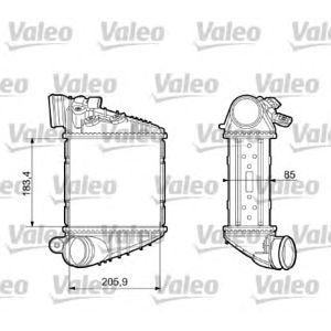 интеркулер (охладител за въздуха на турбината) VALEO 817653 