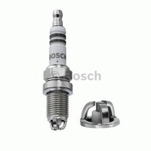 запалителна свещ BOSCH 0 242 229 799
