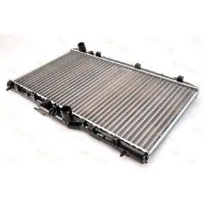 воден радиатор THERMOTEC D72035TT