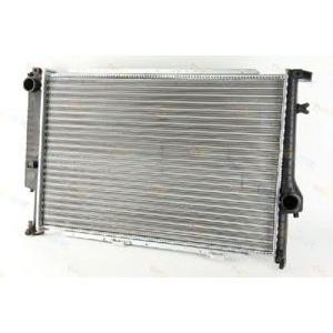 воден радиатор THERMOTEC D7B018TT 