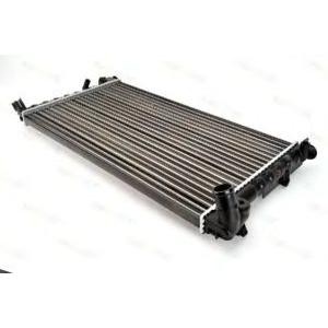воден радиатор THERMOTEC D7P043TT 